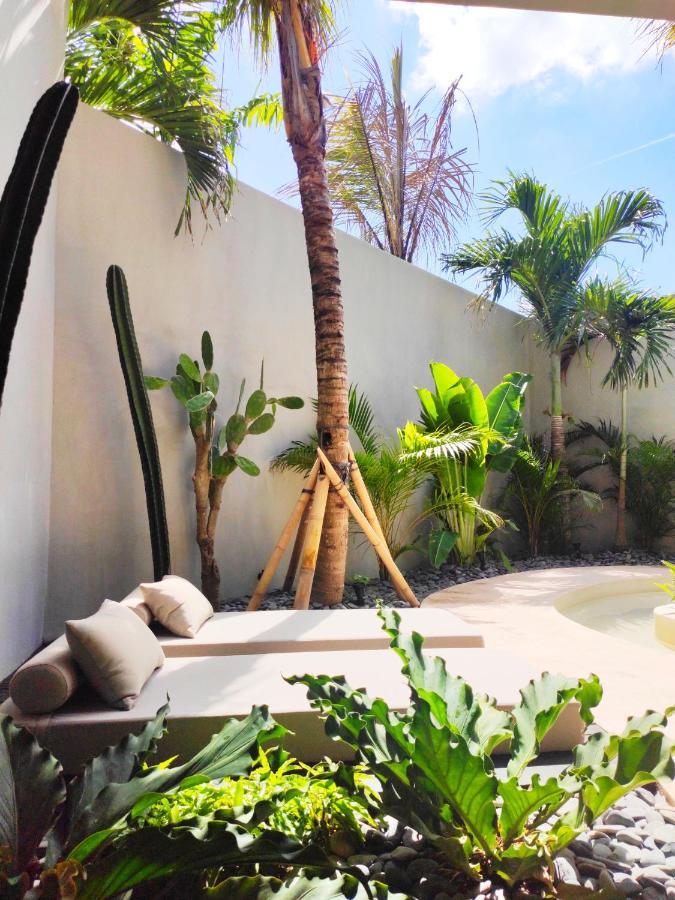 Villa Feh Bali By House Of Winds - Neo Tropical Eden Near Canggu Kerobokan Buitenkant foto
