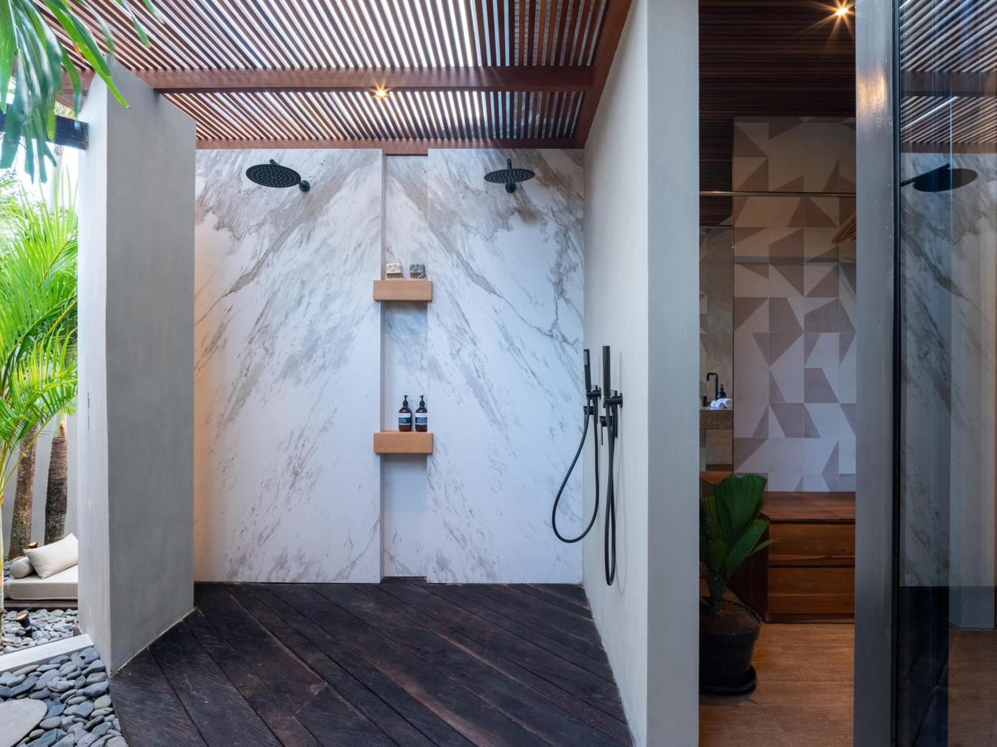 Villa Feh Bali By House Of Winds - Neo Tropical Eden Near Canggu Kerobokan Buitenkant foto
